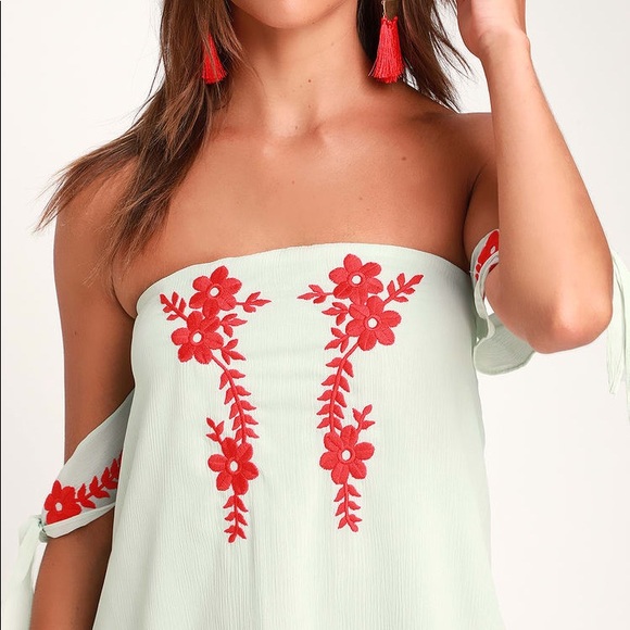 ✨NWT✨ Lulus Crysta Light Sage Embroidered off-the-shoulder Mini Dress,Size Large - Picture 2 of 10